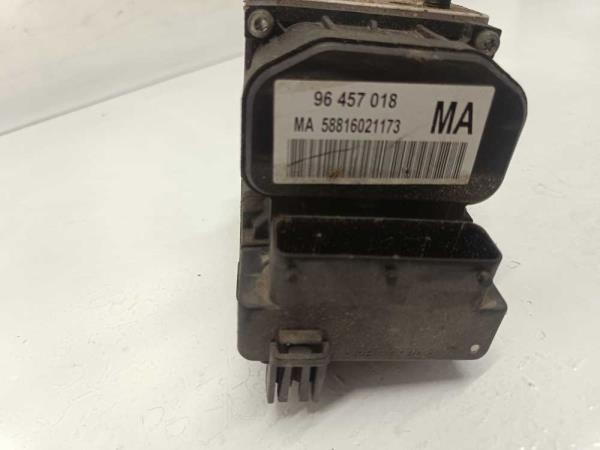 BLOC HYDRAULIC ABS CHEVROLET MATIZ - Vue 2